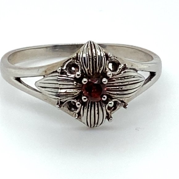Pyrope .40ct Platinum Finish Solid 925 Sterling Silver Ring - Picture 3 of 6